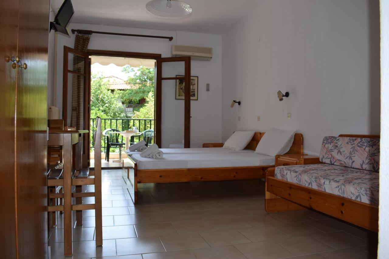 Alexander Aparthotel Pefkochori Bagian luar foto