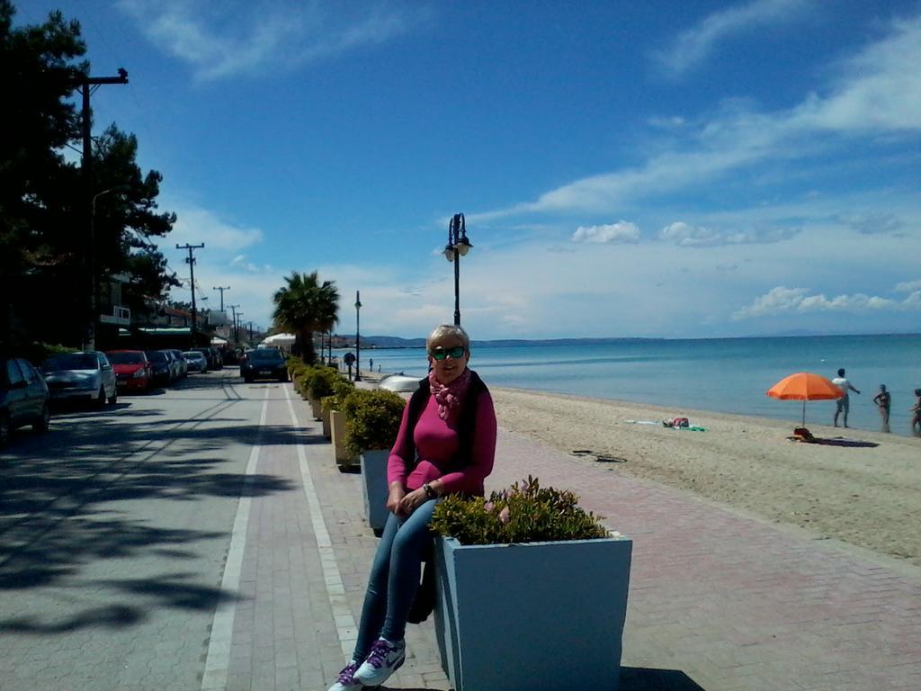 Alexander Aparthotel Pefkochori Bagian luar foto